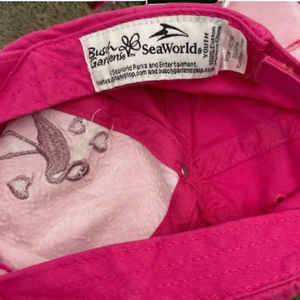 lBusch Gardens at Sea World l Girl’s Pink Flamingo Cap l Velcro l Youth l EUC